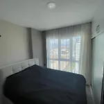 Airport Apartment